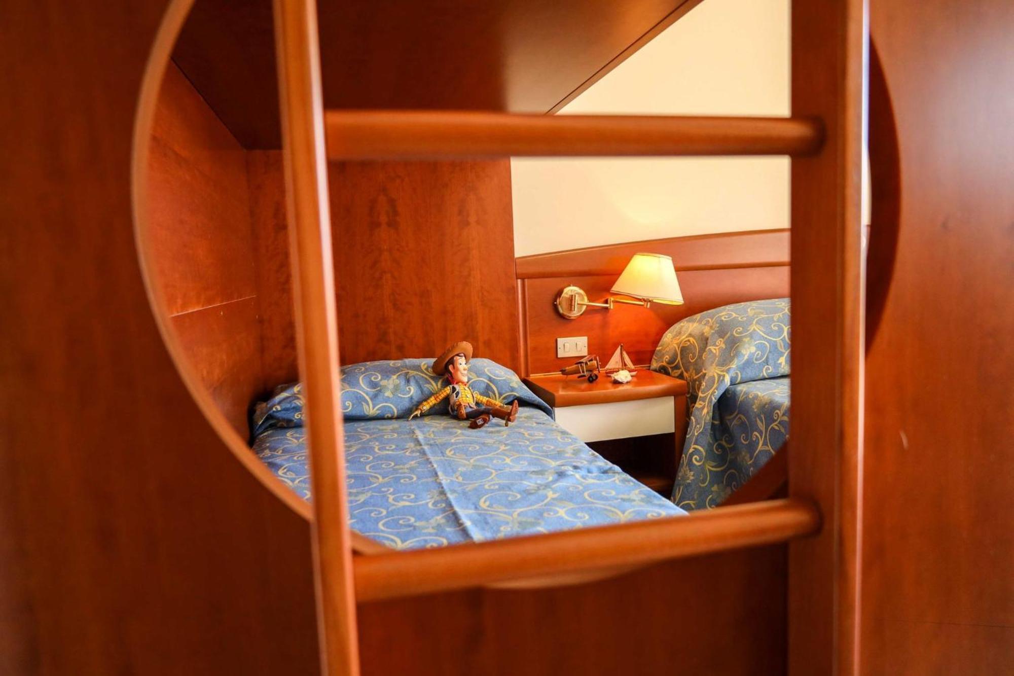Easy Hotel Meryon ซอตโตมารีนา ภายนอก รูปภาพ